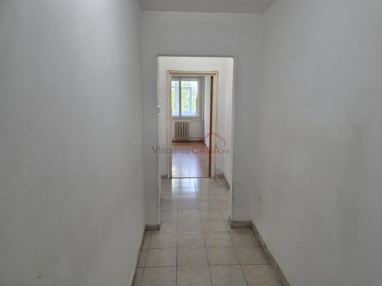 Apartament cu 2 camere decomandat în Drumul Taberei