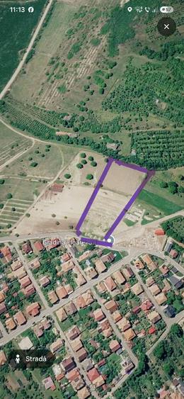 Teren de 9300 mp, în Central