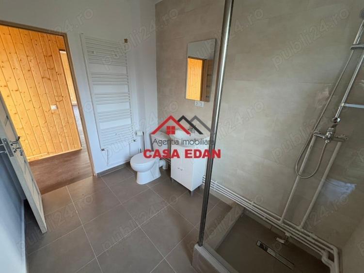 Casă cu 4 camere cu Teren 1003 Mp în Brebu