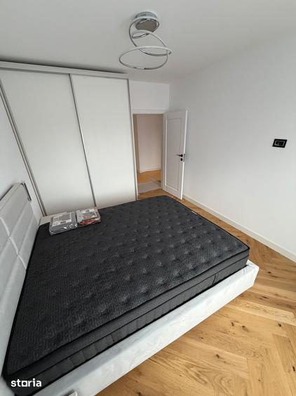 Apartament cu 3 camere în Oituz