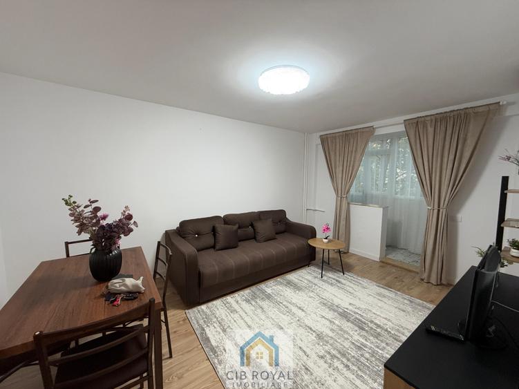 Apartament cu 2 camere decomandat în Lacul Tei