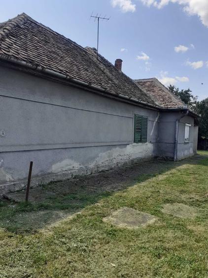 Casă cu 4 camere în Terezian