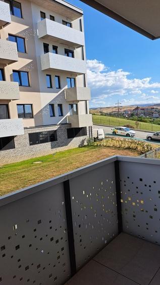 Apartament cu 2 camere decomandat în Apahida
