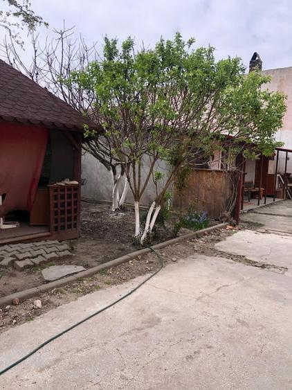 Casă cu 2 camere cu Teren 1400 Mp în Centrul Istoric