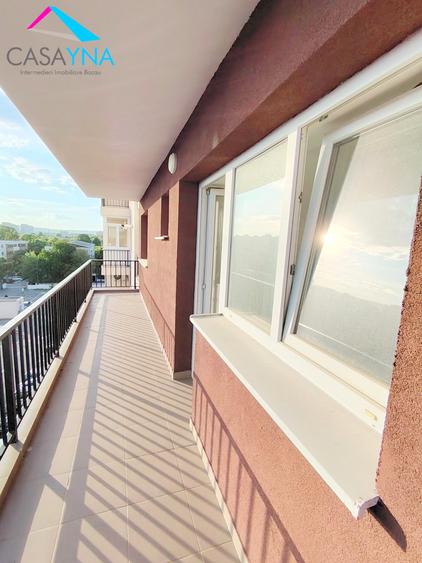 Apartament cu 3 camere în Letea