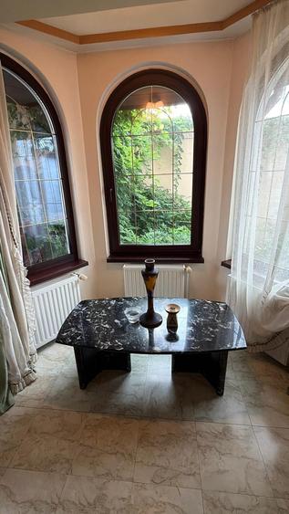 Casă individuală cu 7 camere cu Piscina în Buftea