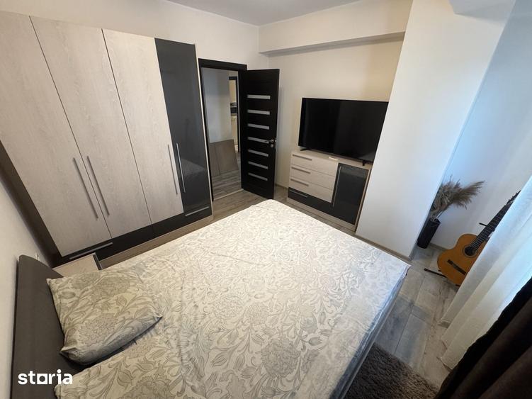 Apartament cu 3 camere decomandat în Primo