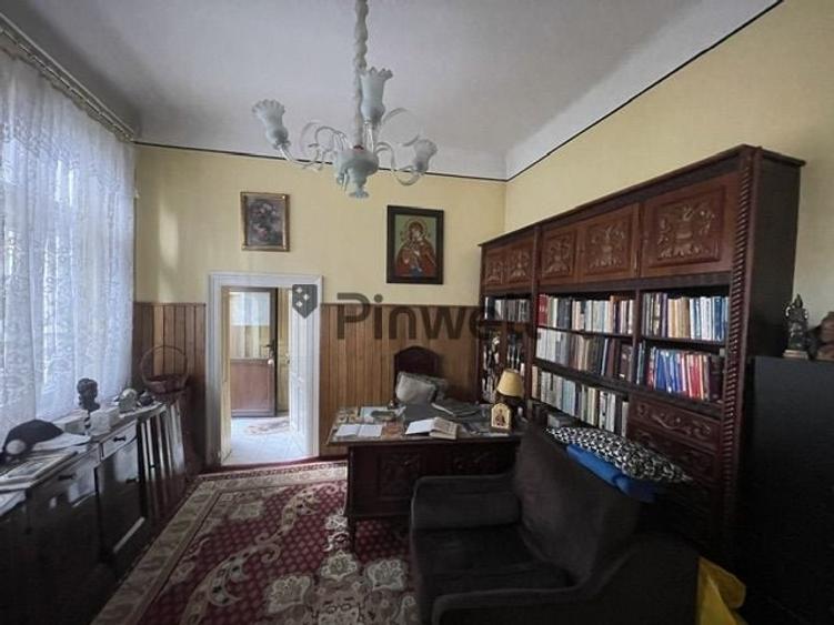 Casă individuală cu 3 camere cu Canalizare în Mitropolie
