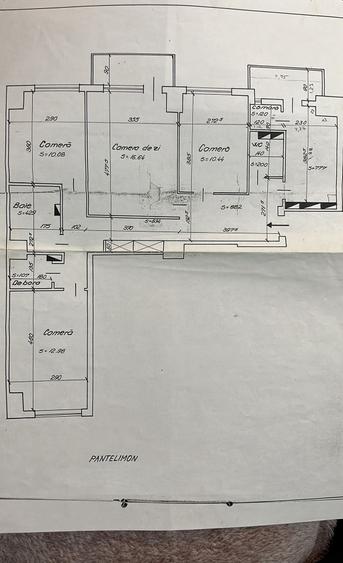 Apartament cu 4 camere decomandat în Iancului