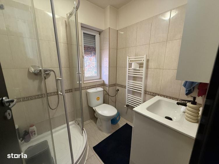 Apartament cu 3 camere decomandat în Sânandrei