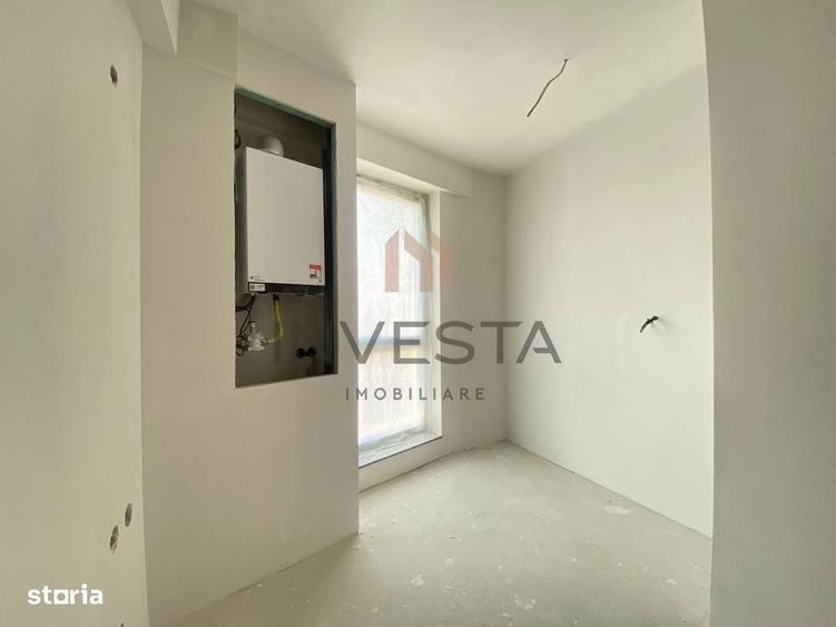 Apartament cu 3 camere semidecomandat în Someșeni