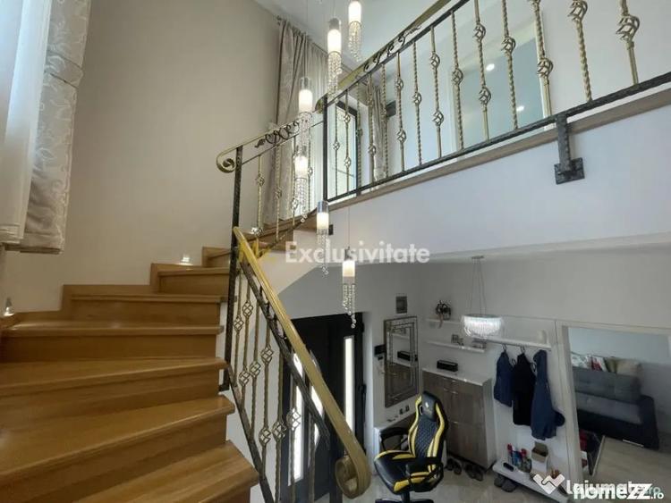 Casă cu 7 camere cu Teren 1042 Mp în Cornu