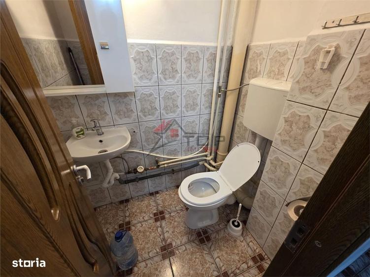 Apartament cu 3 camere decomandat în Dacia