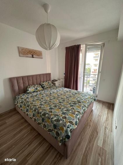 Apartament cu 2 camere decomandat în Titan