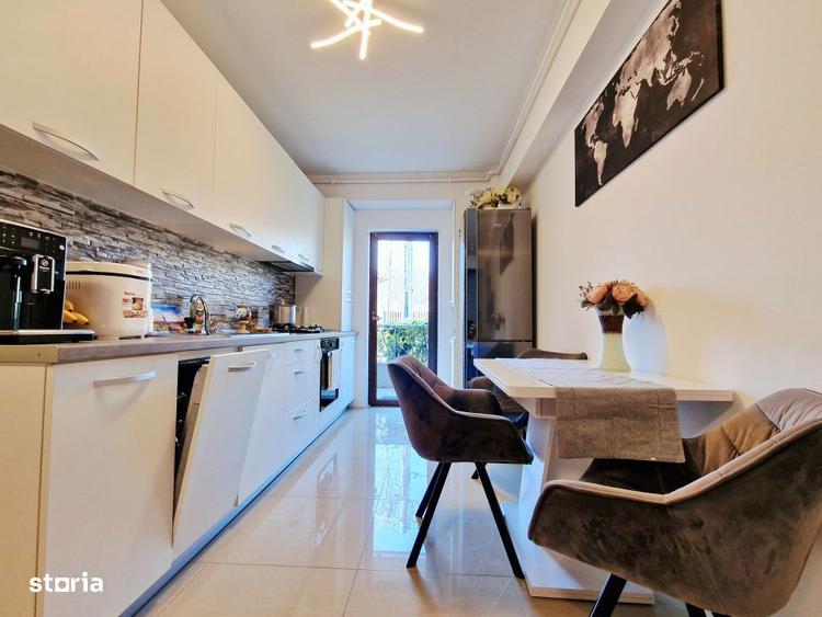 Apartament cu 3 camere, mobilat în Bună Ziua