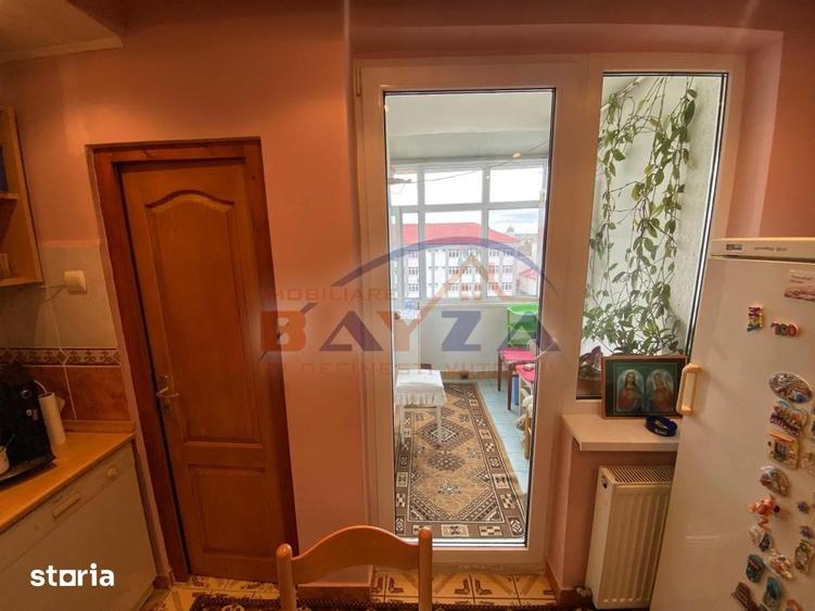 Apartament cu 4 camere, mobilat în Vasile Alecsandri