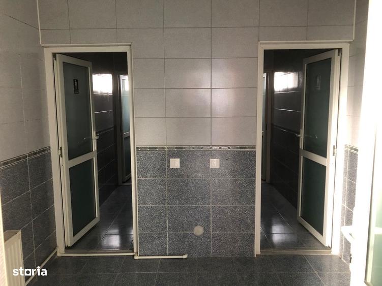 Spațiu comercial, de 225 mp, în Trivale