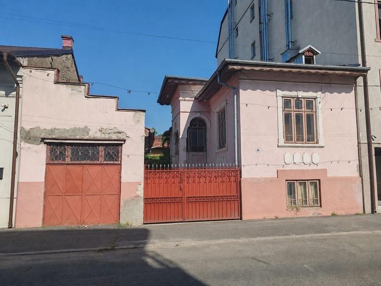 Teren Construcții intravilan de 363 mp, în Domenii