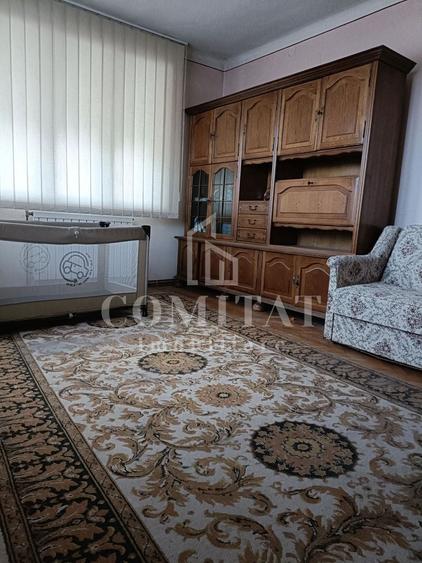 Casă individuală cu 5 camere cu Canalizare în Apahida