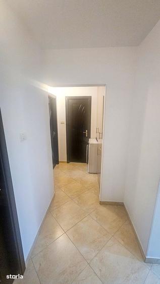 Apartament cu 3 camere în Calea București
