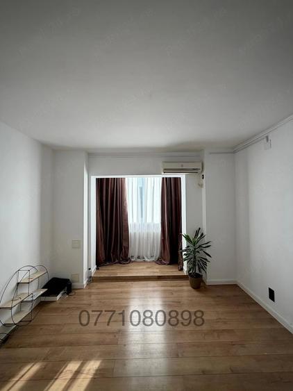 Apartament cu 2 camere decomandat în Timpuri Noi