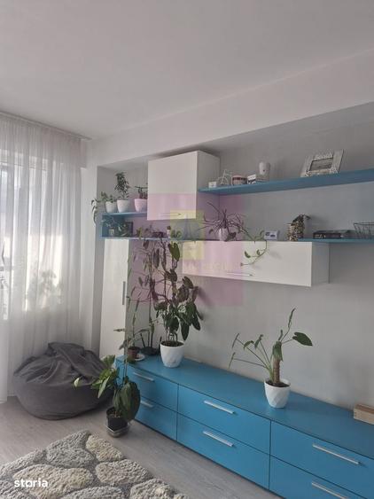Apartament cu 3 camere în Roșu