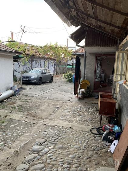 Casă cu 4 camere în Filipeștii de Târg