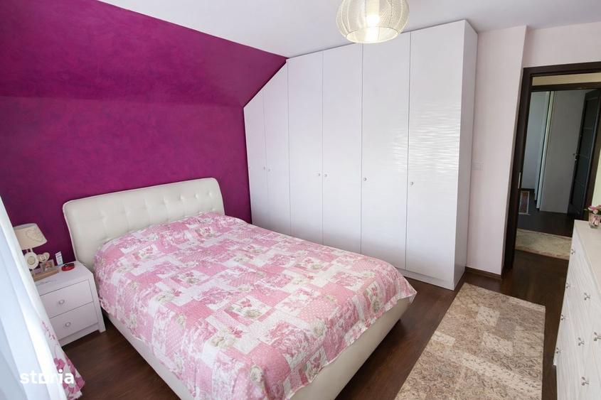 Casă cu 4 camere în Central