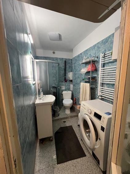 Casă individuală cu 4 camere cu Canalizare în Exterior Est