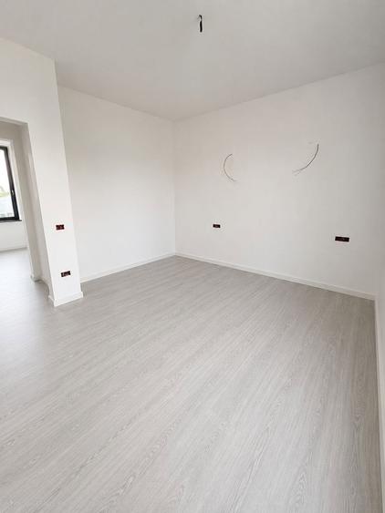 Casă individuală cu 4 camere cu Canalizare în Haliu