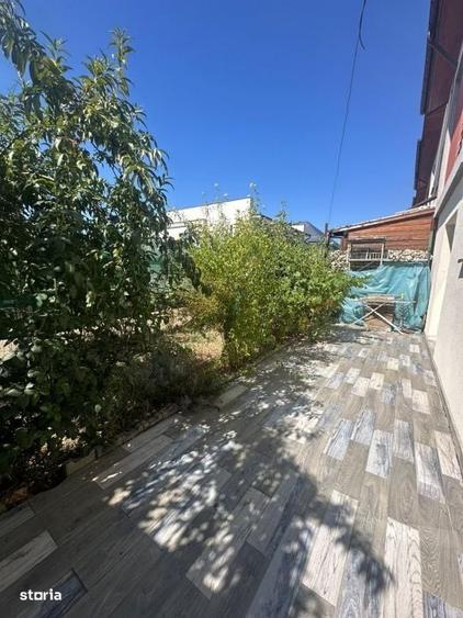 Casă cu 4 camere cu Teren 50 Mp în Central