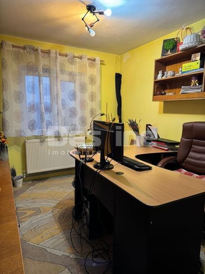 Apartament cu 4 camere decomandat, mobilat în Mircea-Vodă