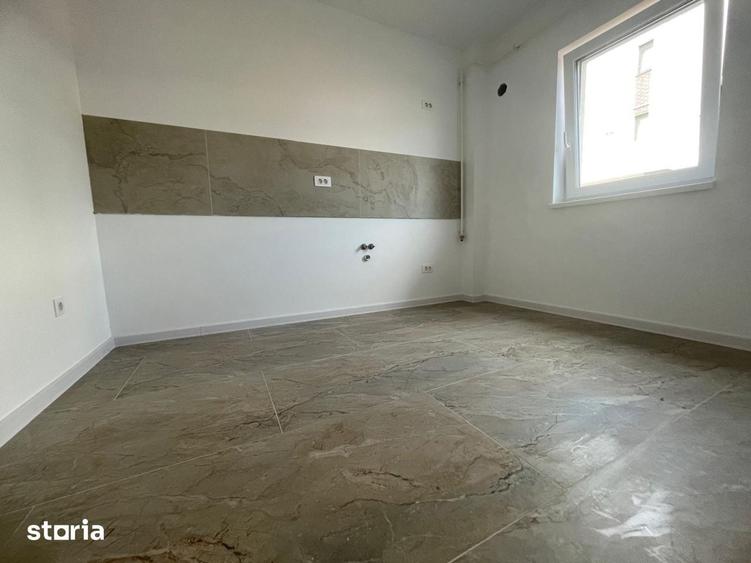 Apartament cu 3 camere în Rediu