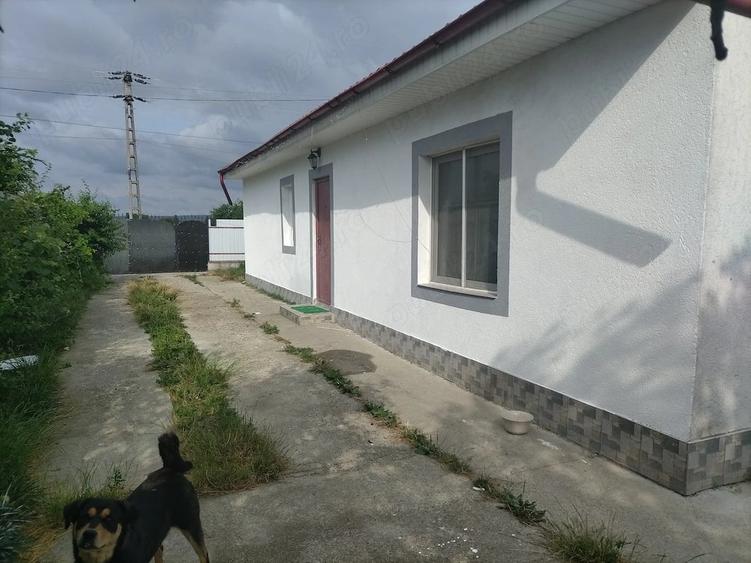 Casă cu 3 camere cu Teren 1300 Mp în Nord