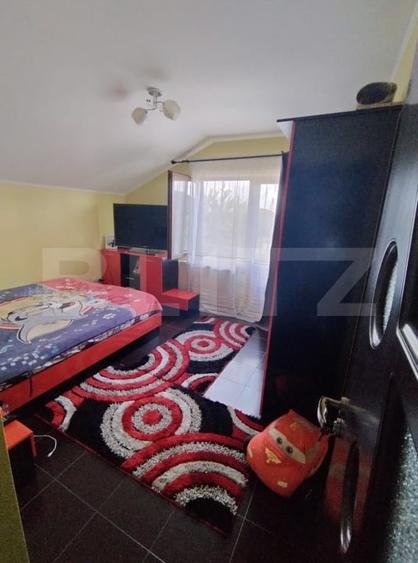 Casă individuală cu 5 camere cu Garaj în Malu Mare