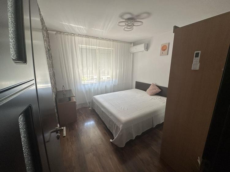 Apartament cu 2 camere decomandat în Crângași