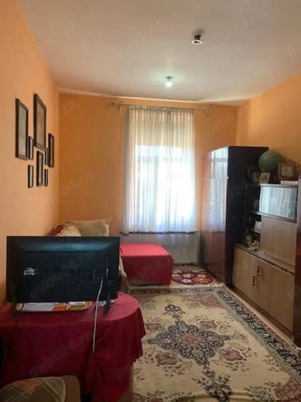 Casă cu 6 camere cu Teren 816 Mp în Lugoj