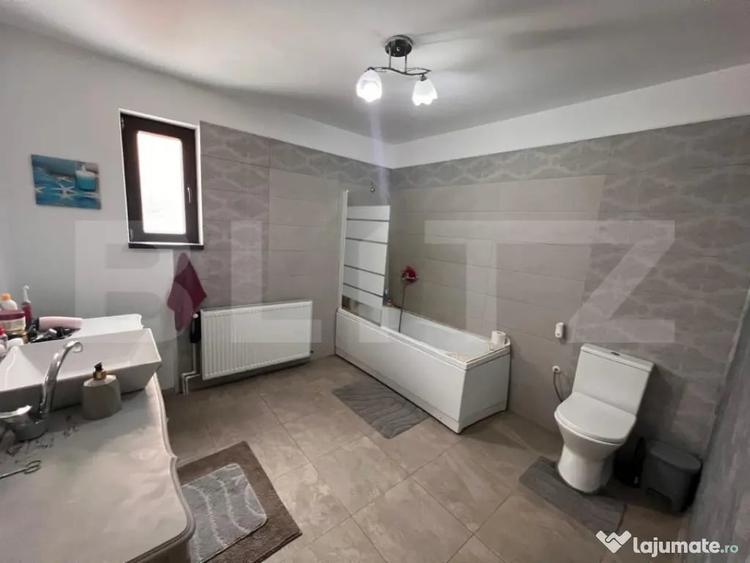 Casă cu 4 camere cu Teren 258 Mp în Bariera Vâlcii