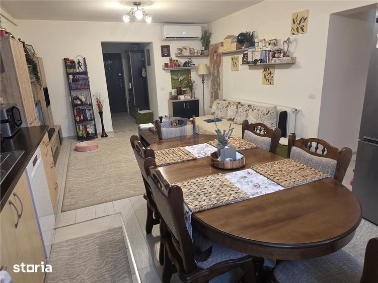 Apartament cu 3 camere în Ghiroda