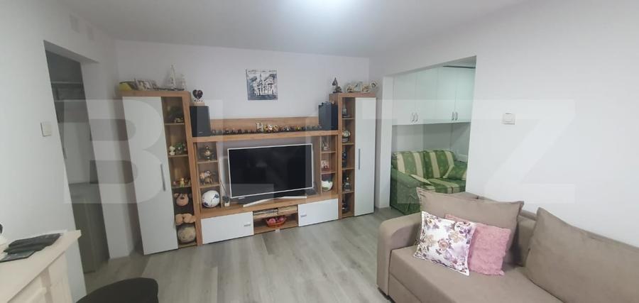 Apartament cu 3 camere semidecomandat, mobilat în Vatra Dornei