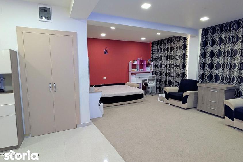 Casă cu 2 camere cu Teren 190 Mp în Central