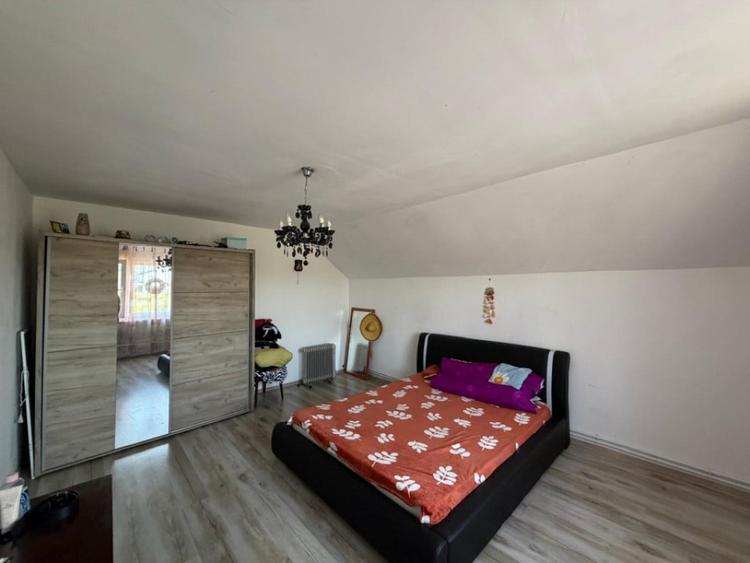 Casa individuala, 160 mp, zona Bariera Valcii - 9