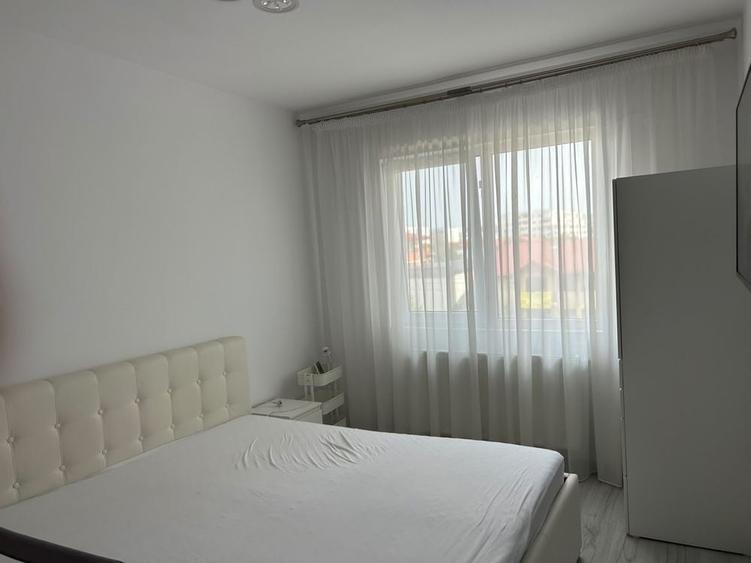 Apartament 2 camere mobilat de vanzare - 12