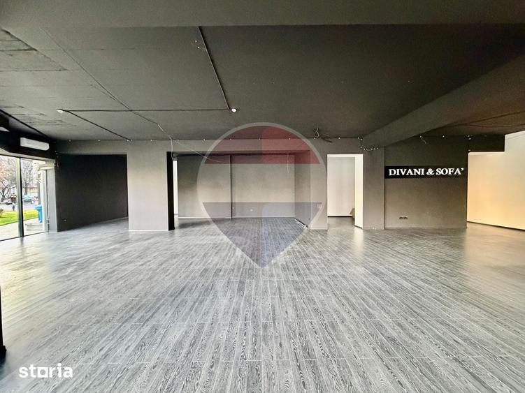 Spațiu comercial, de 270 mp, în Nord