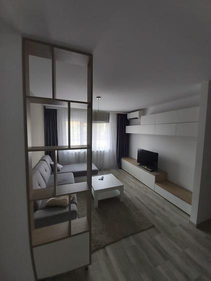 Apartament cu 2 camere semidecomandat în Dorobanți