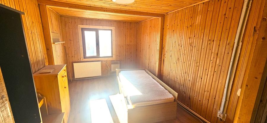 Casă cu 6 camere cu Canalizare în ICIL