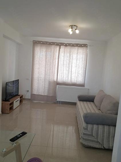 Apartament cu 2 camere decomandat în Anda