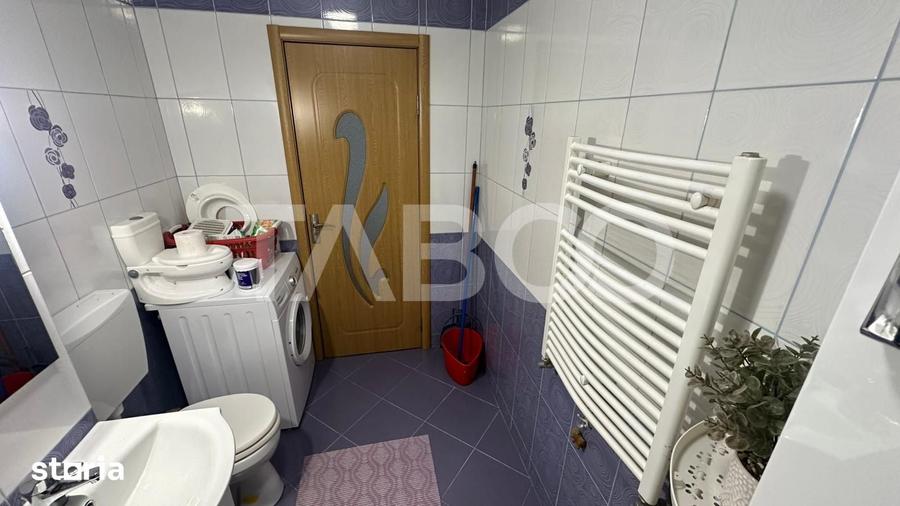 Apartament cu 3 camere decomandat în Șelimbăr — fotografia 2