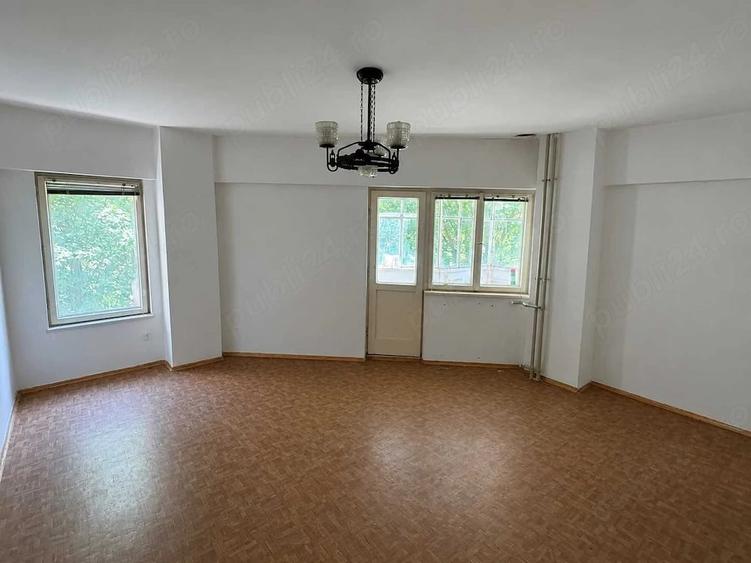 Apartament cu 2 camere decomandat în Tomis II
