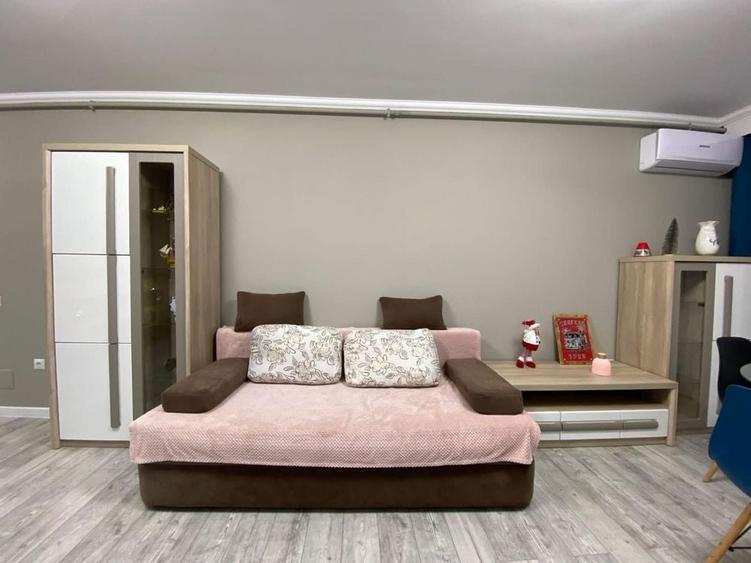 Apartament cu 2 camere semidecomandat în Central